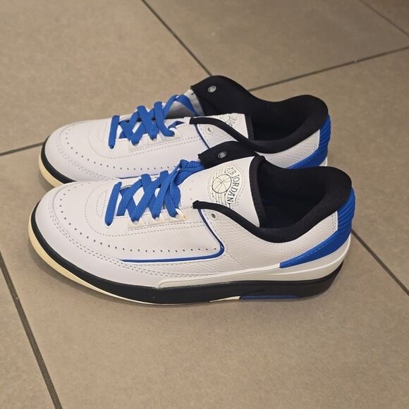 Jordan Air Jordan 2 Retro Low Varsity Royal - Picture 10 of 13